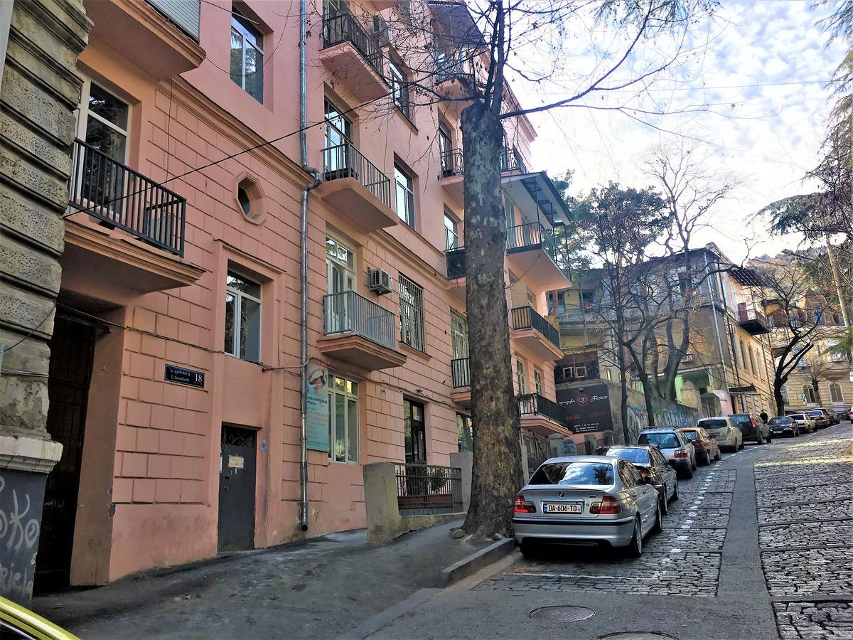 Very Center Of The Old City-Stylish Apartment Tbiliszi Kültér fotó