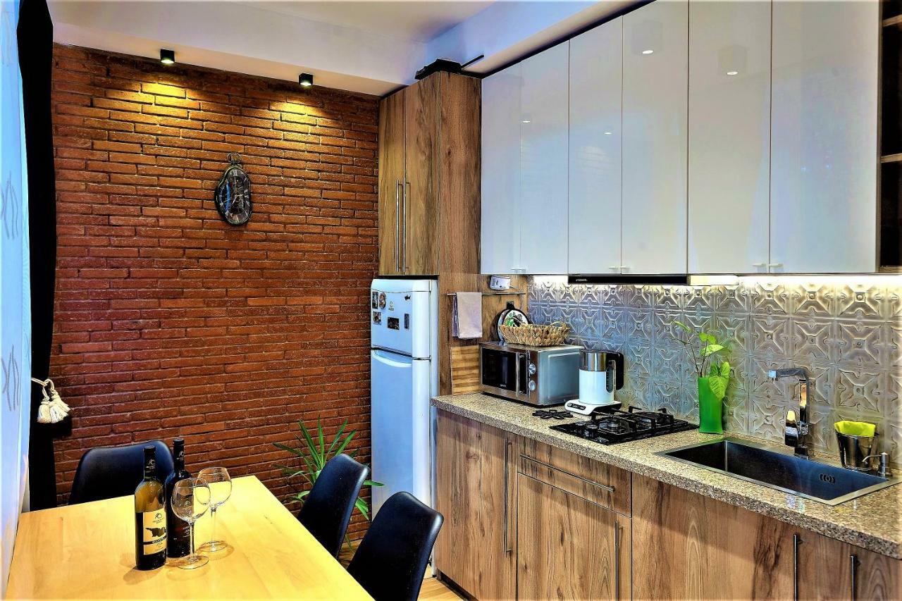 Very Center Of The Old City-Stylish Apartment Tbiliszi Kültér fotó